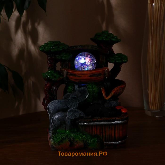Фонтан настольный «Слоны у воды под деревьями», 17×13×26, с подсветкой